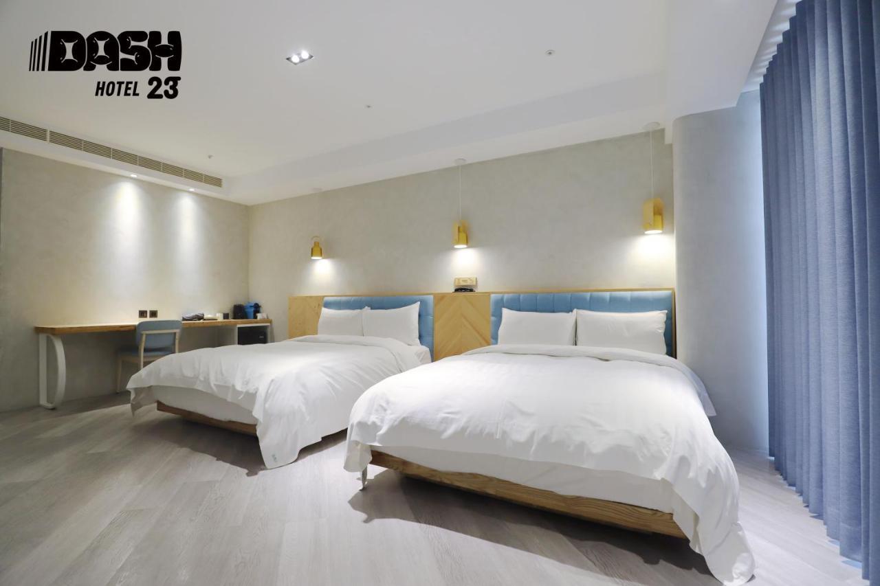 Dash 23 Hotel Тайнань Экстерьер фото